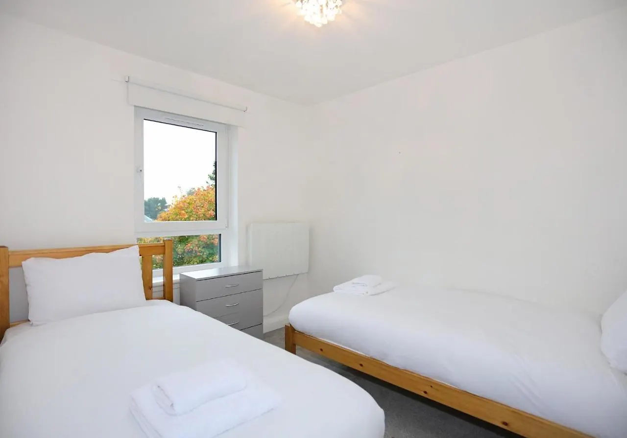 Apartment The South Maybury Residence Edinburgh